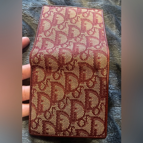 Christian Dior Monogram compact wallet in red - Picture 10 of 15